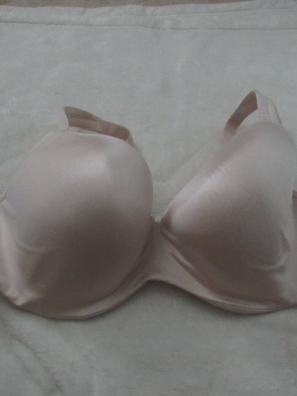 Soma Stunning Support Beige Bra Size 44D USED